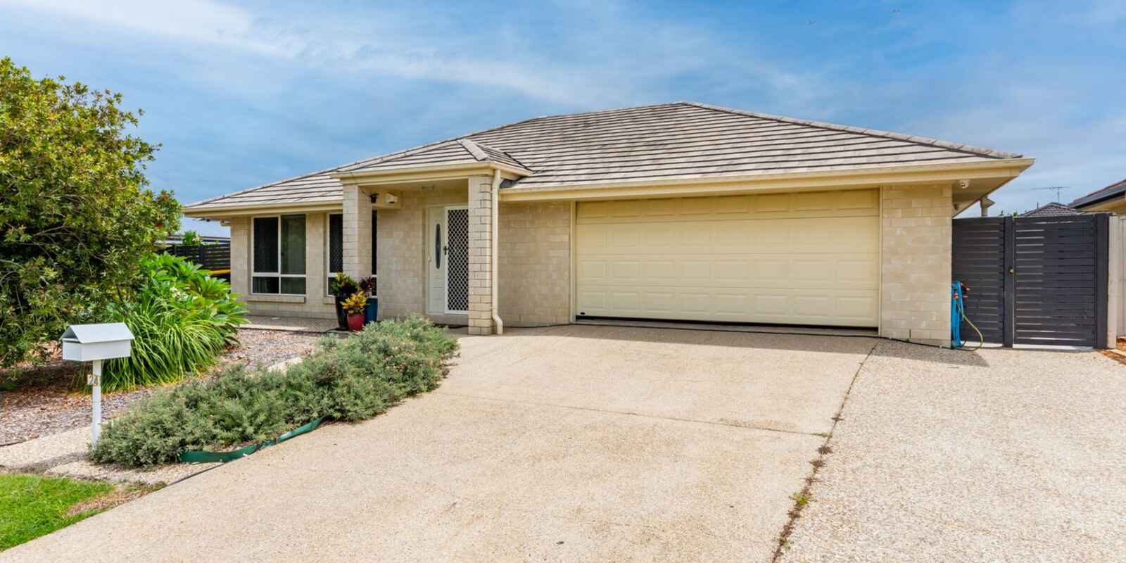 24 Briggs Drive Caboolture 24 Briggs Drive Caboolture