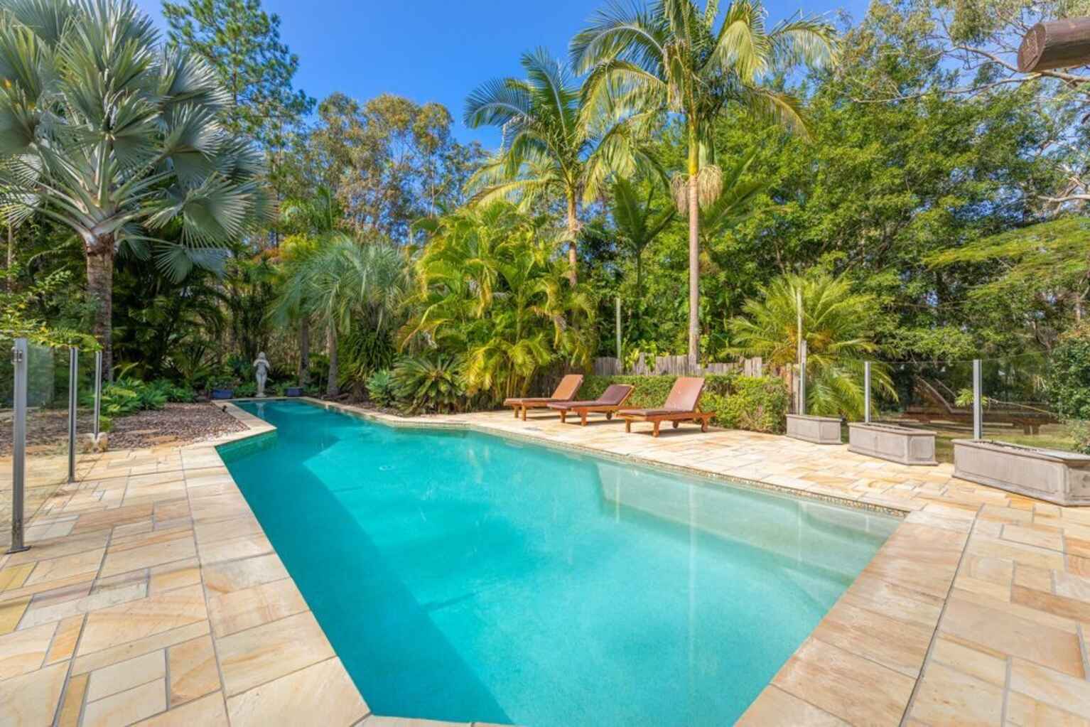 233 Smiths Road Caboolture