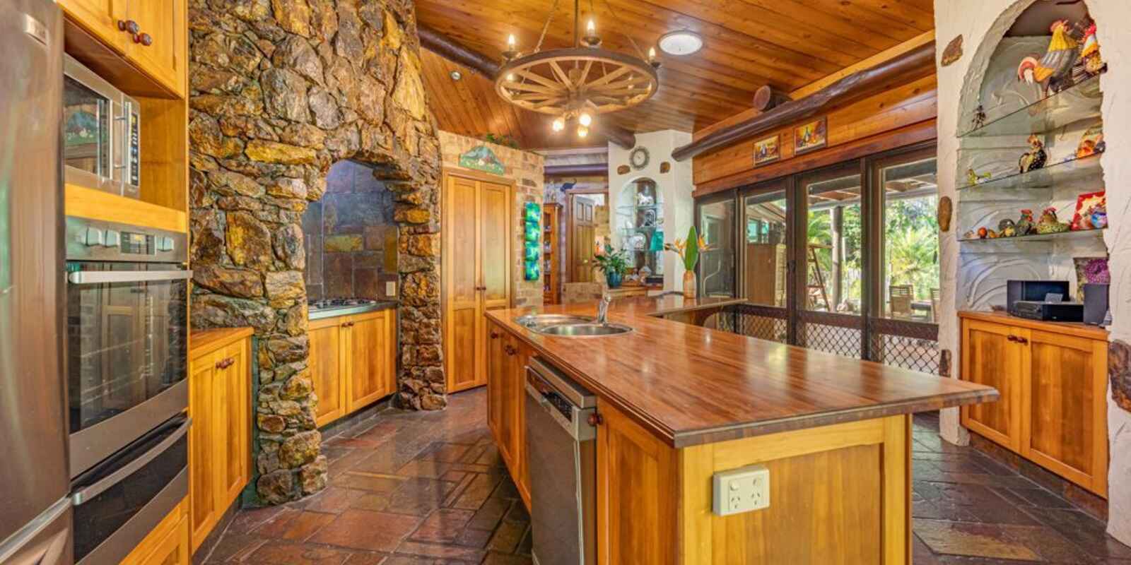 233 Smiths Road Caboolture 233 Smiths Road Caboolture