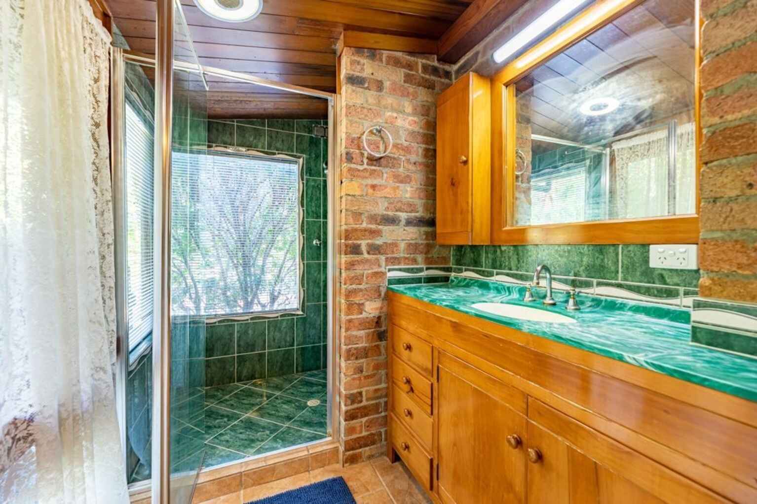 233 Smiths Road Caboolture