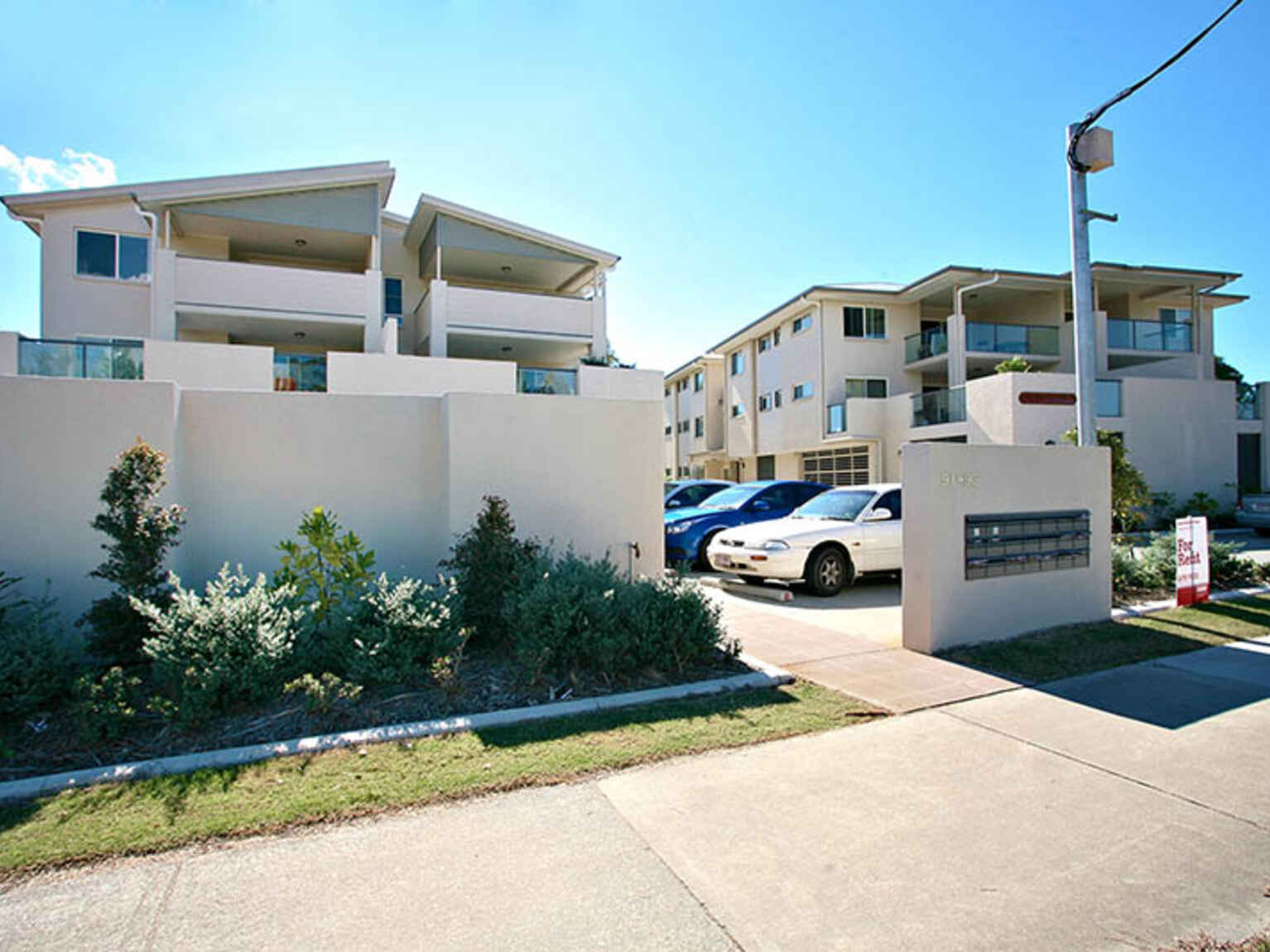 2/91-93 Lower King Street Caboolture