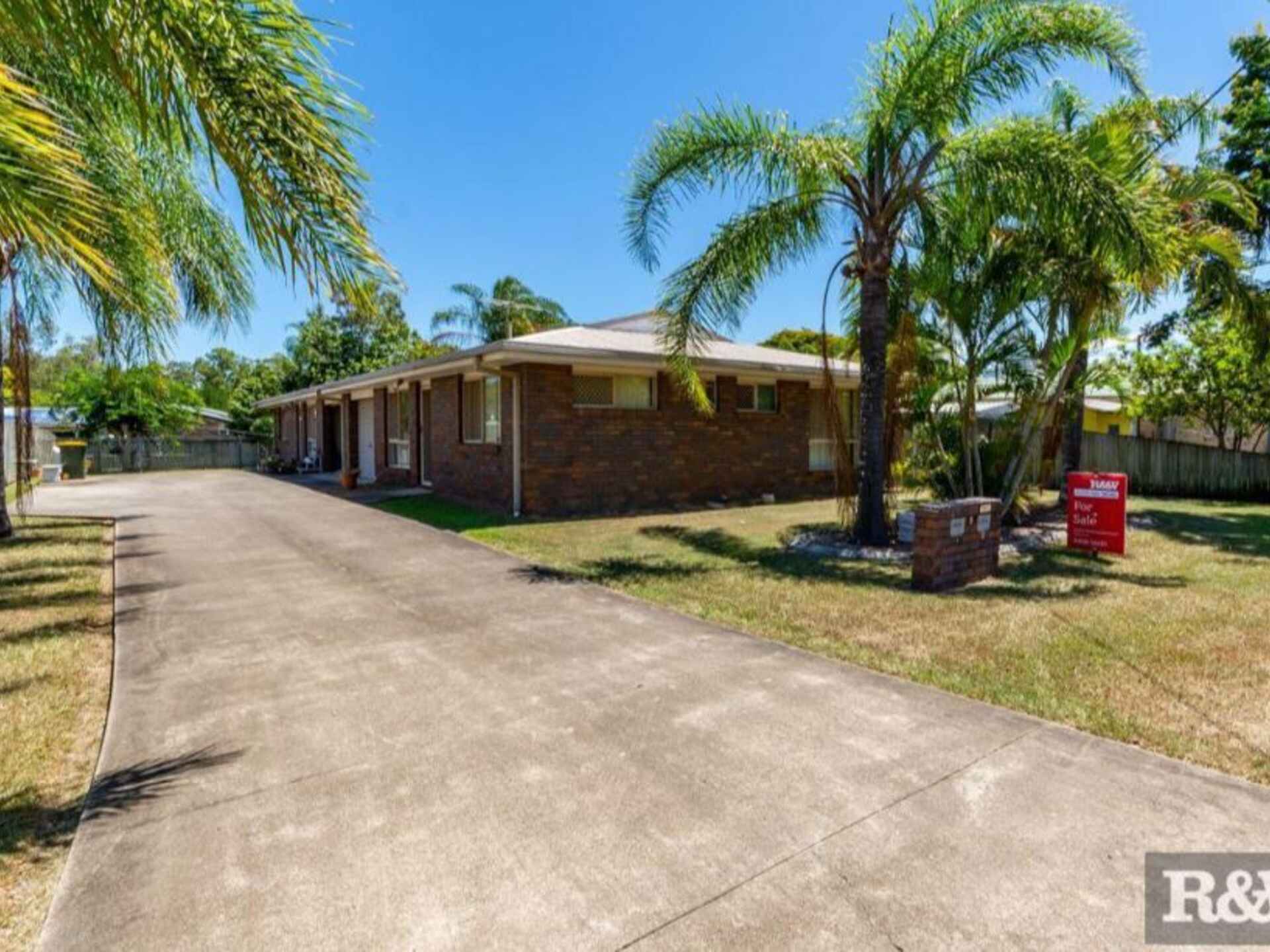 1/5 Hazelnut Drive Caboolture South