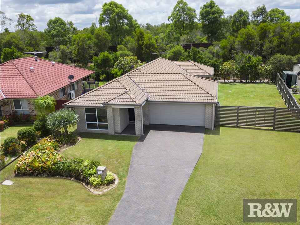 28 Hopkins Chase Caboolture