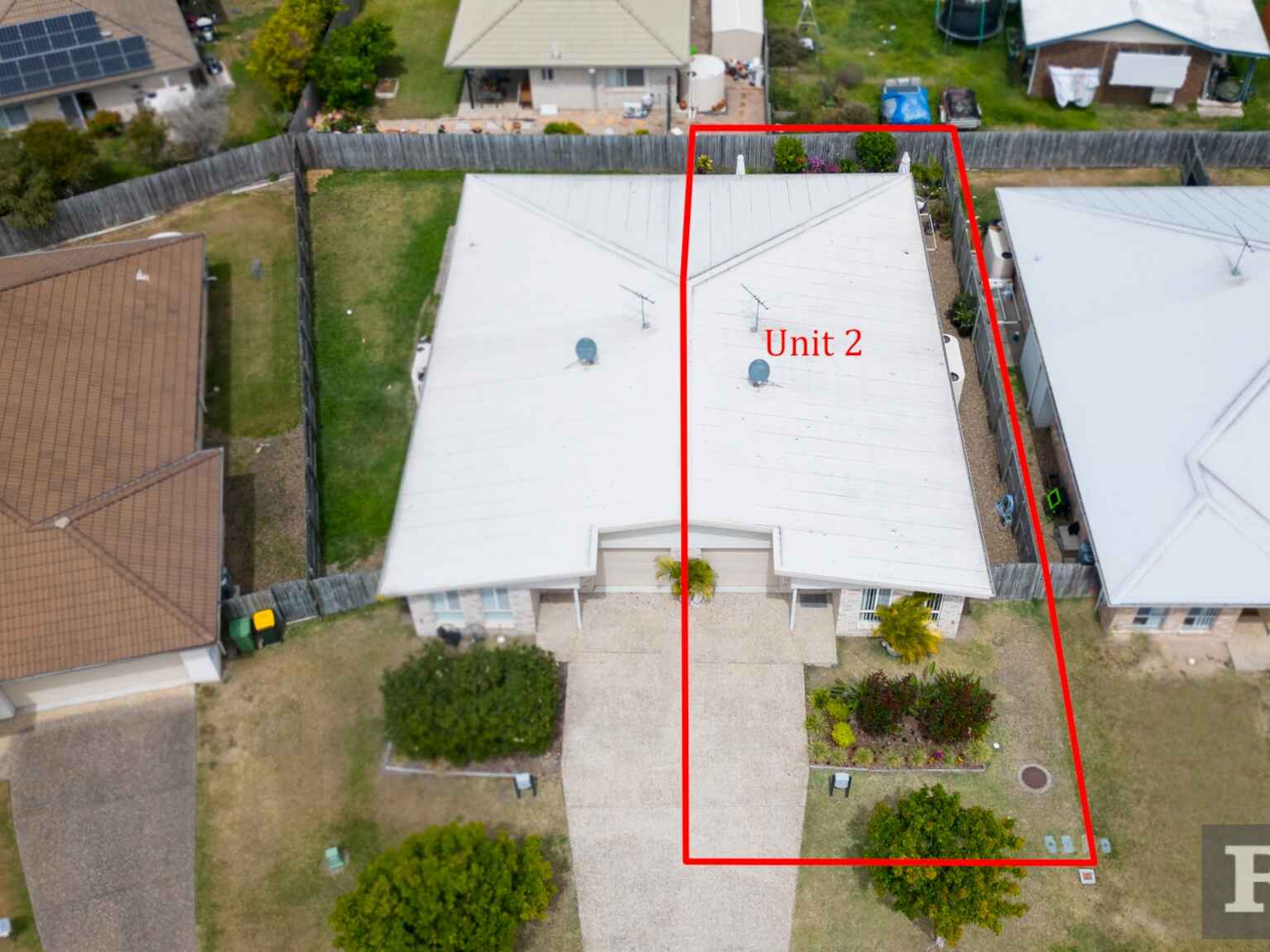 2/6 Basalt Street Caboolture