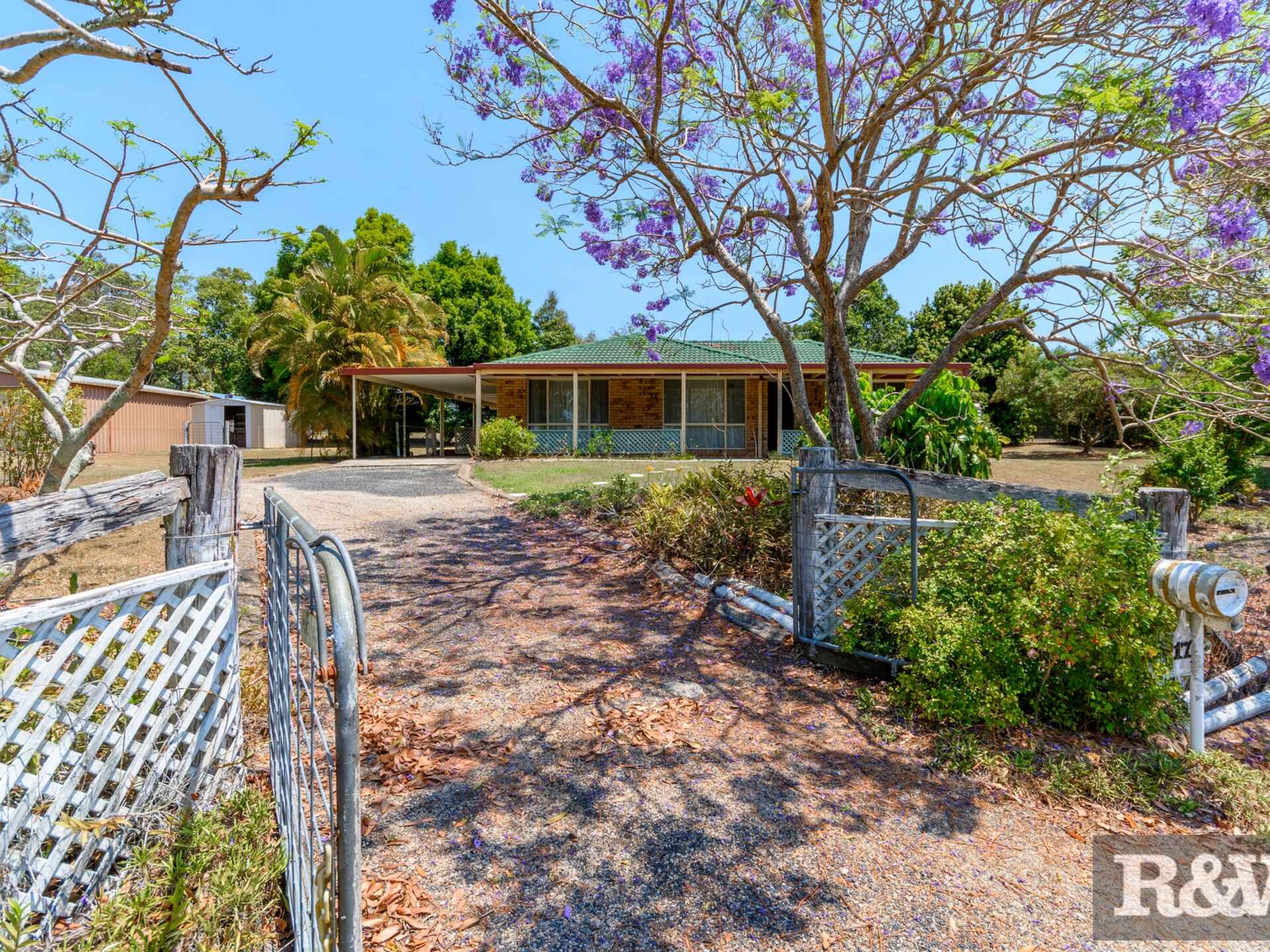 17 Greenbury Court Morayfield