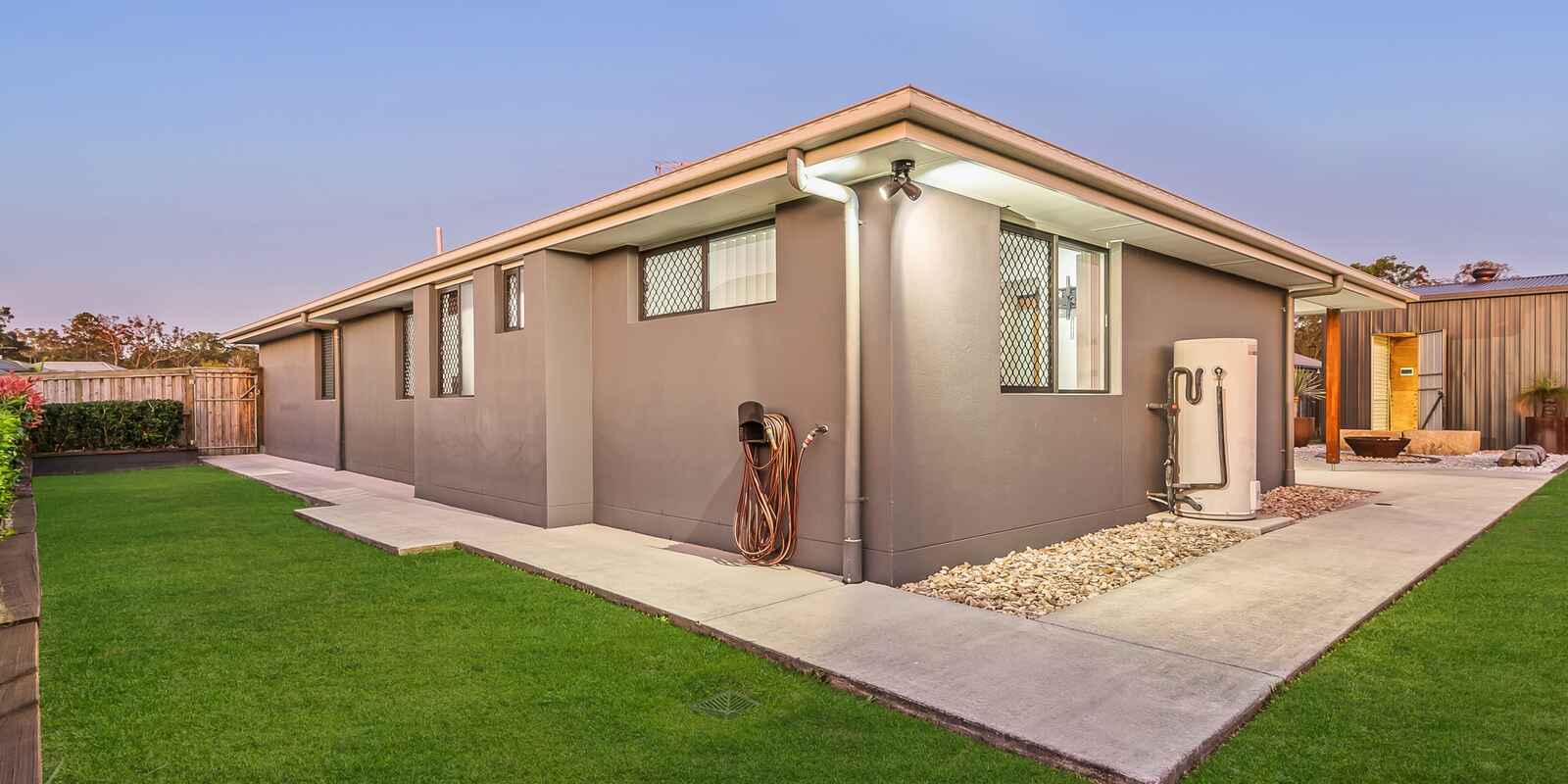 10 Mendrina Close Caboolture 10 Mendrina Close Caboolture