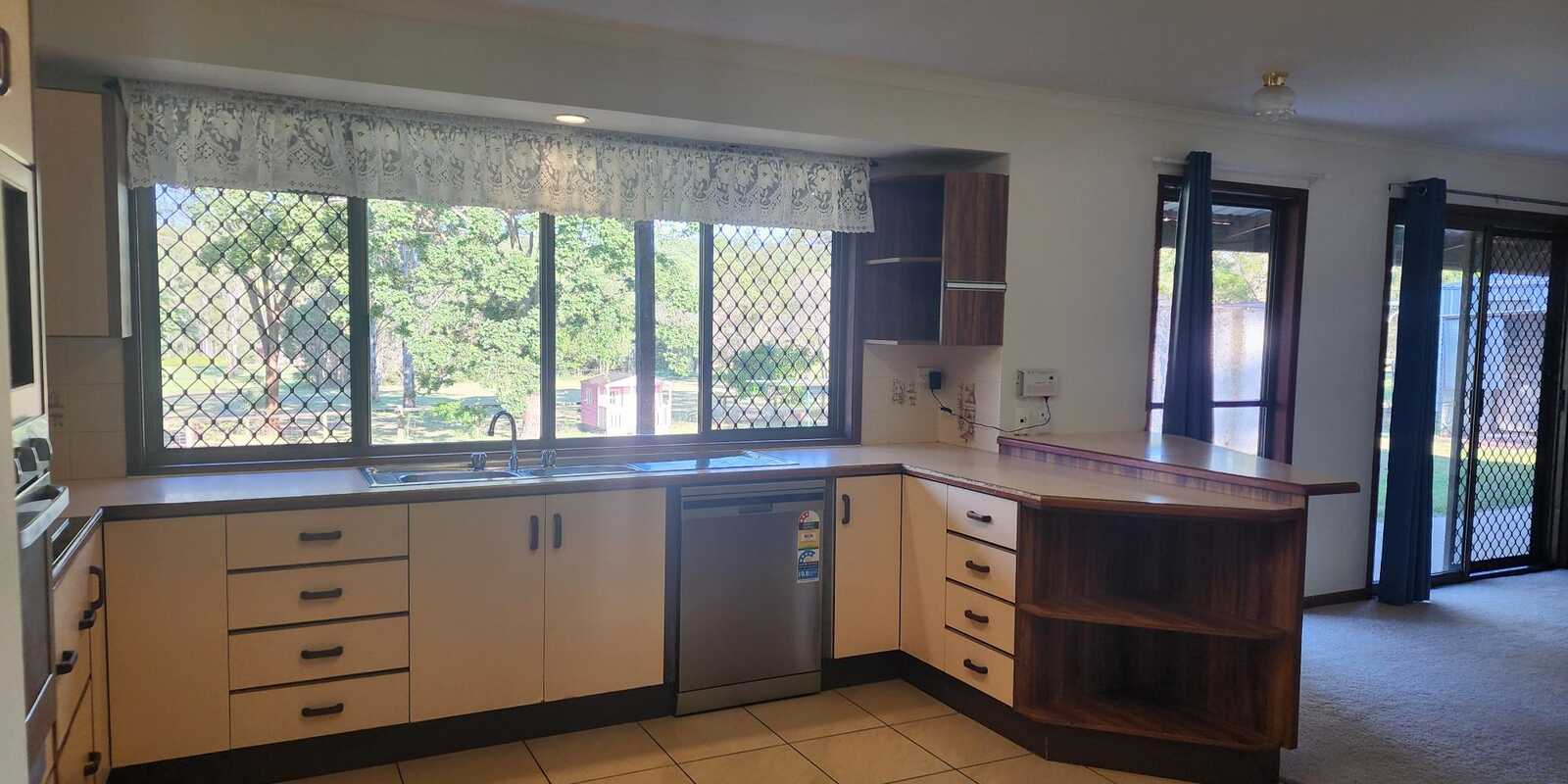 5 Honeyeater Court Upper Caboolture