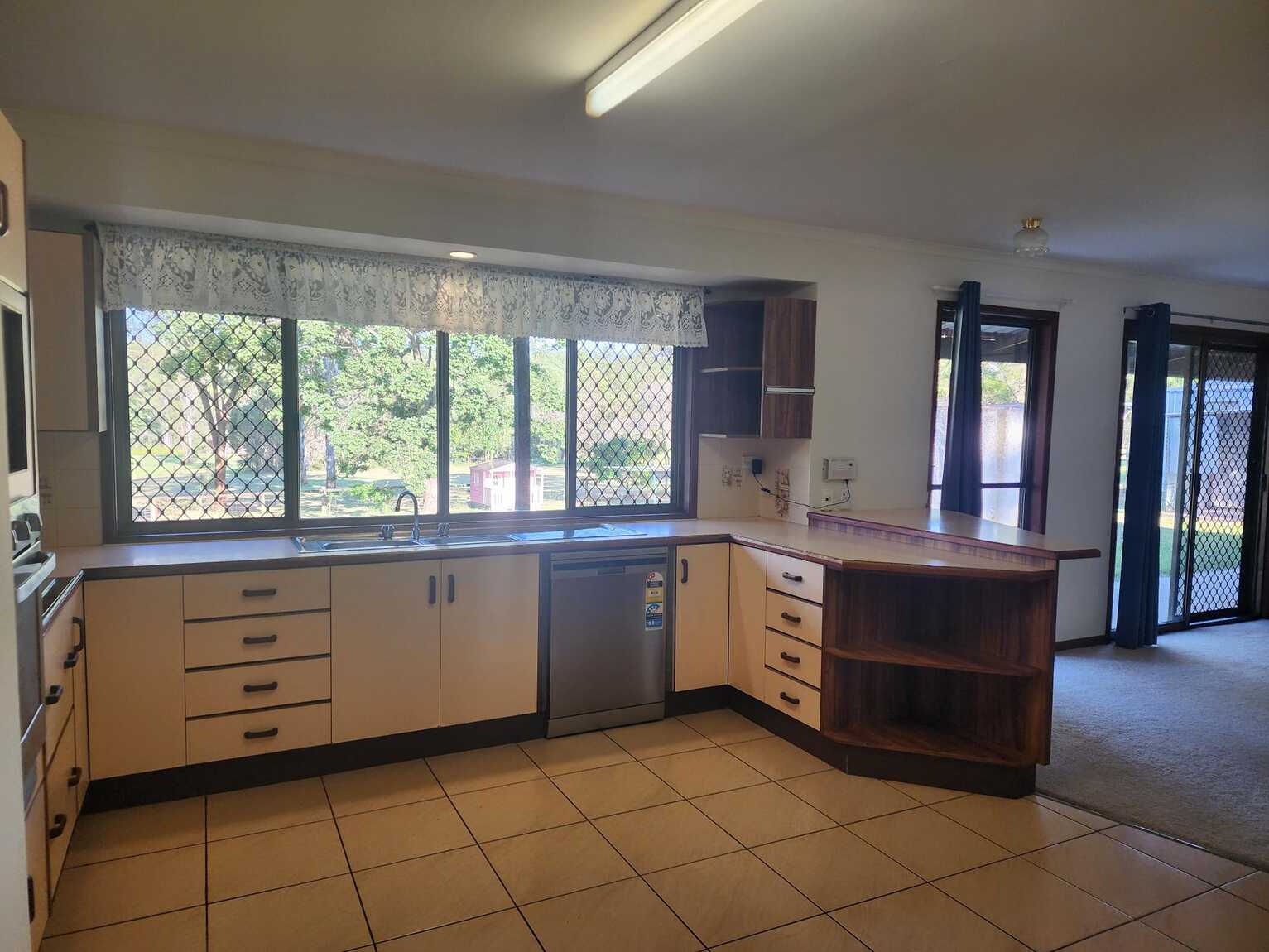 5 Honeyeater Court Upper Caboolture