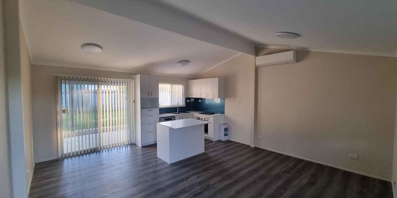 1 Parakeet Court Deception Bay 1 Parakeet Court Deception Bay