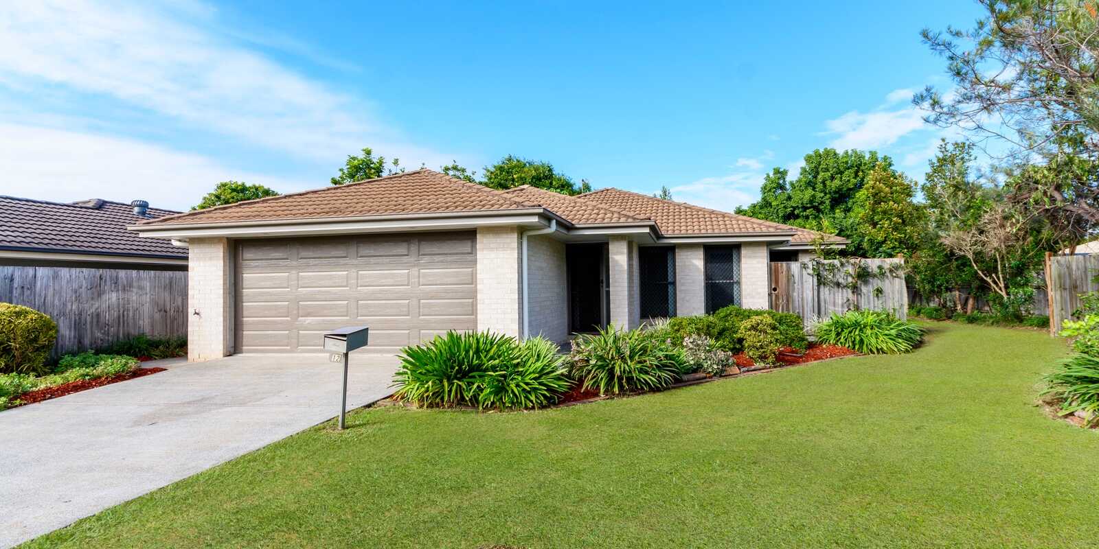 12 Piccadilly Street Bellmere