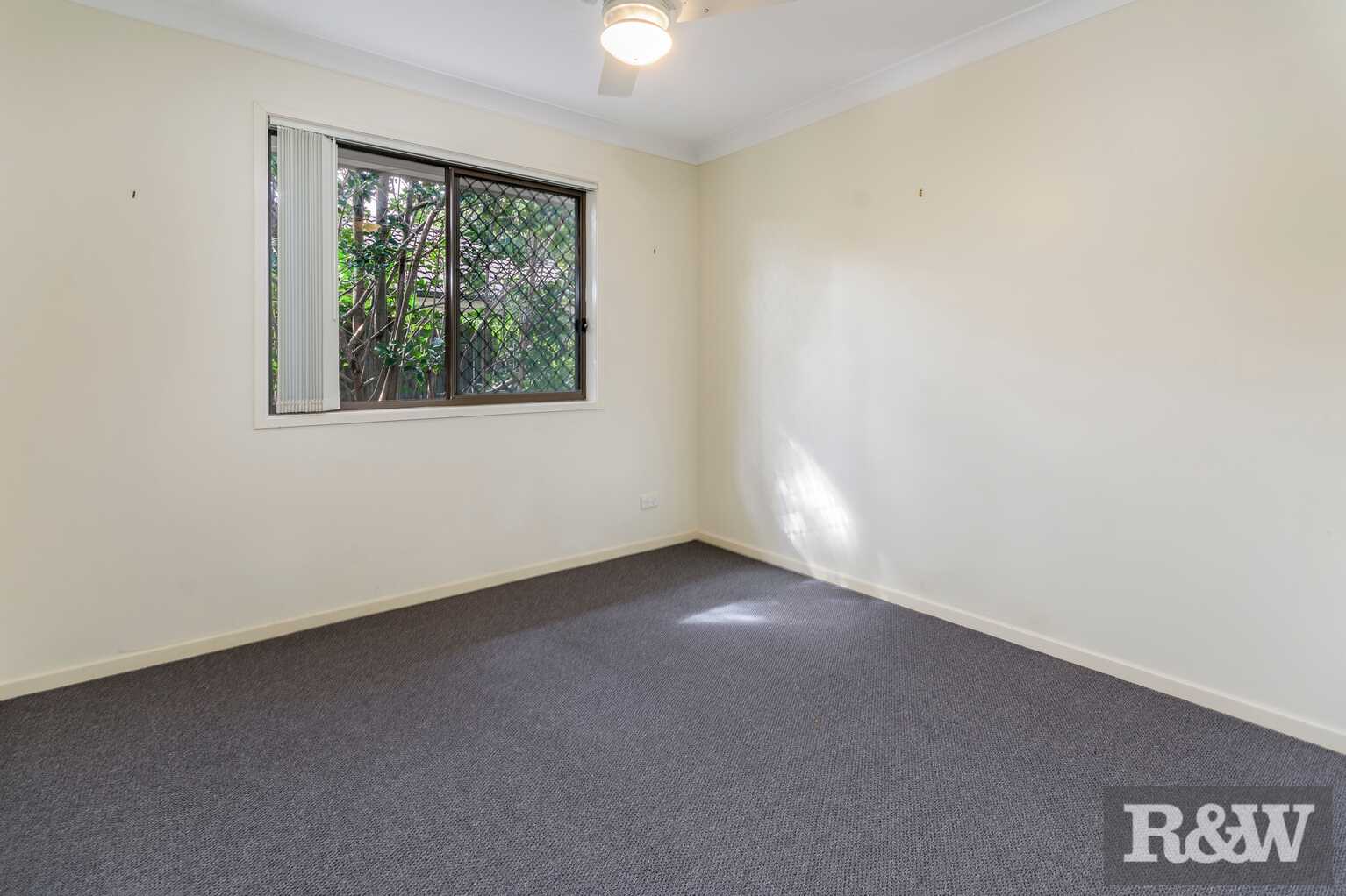 12 Piccadilly Street Bellmere