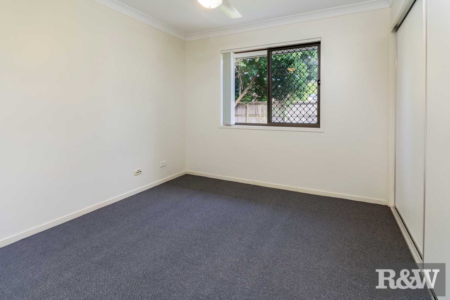 12 Piccadilly Street Bellmere