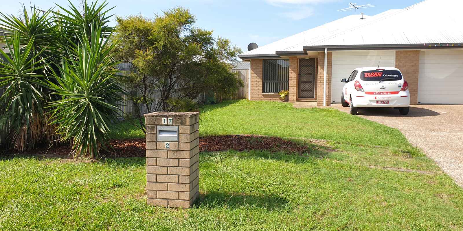 2/17 Sims Street Caboolture