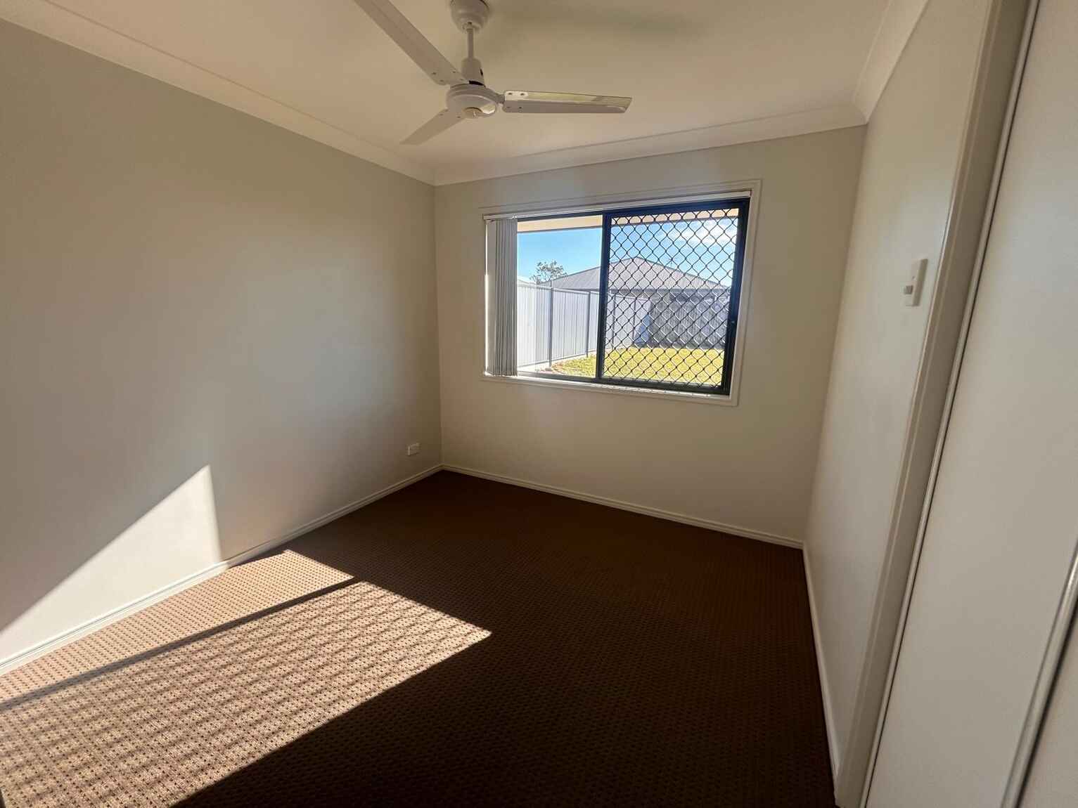 2/17 Sims Street Caboolture 2/17 Sims Street Caboolture