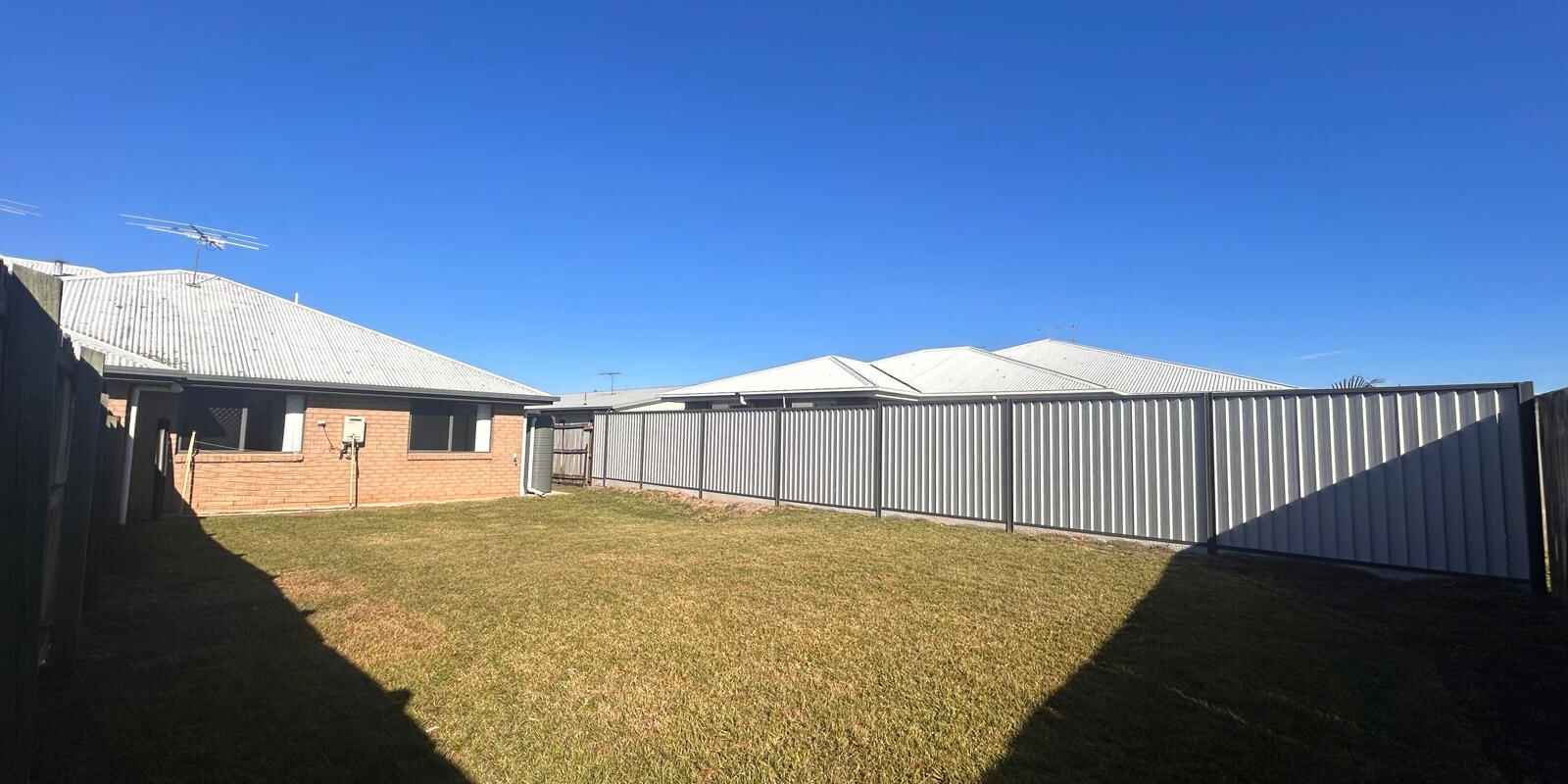 2/17 Sims Street Caboolture