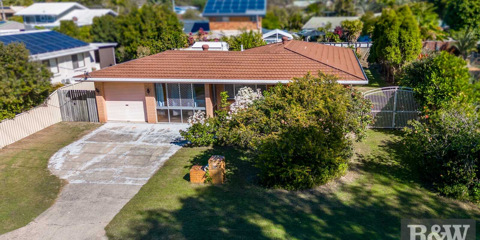 15 Endeavour Drive Banksia Beach