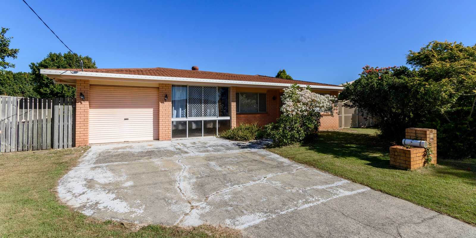 15 Endeavour Drive Banksia Beach