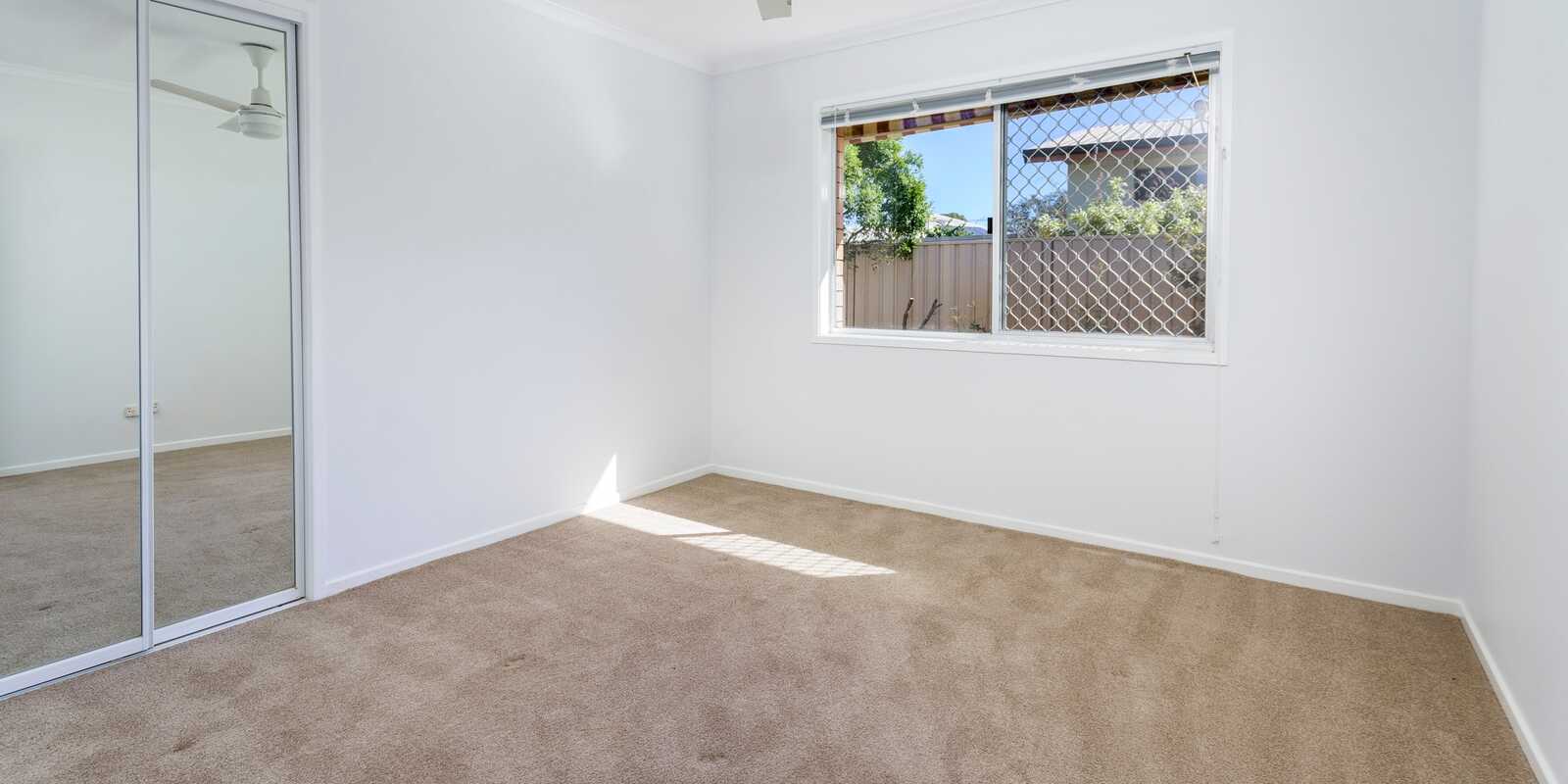 15 Endeavour Drive Banksia Beach