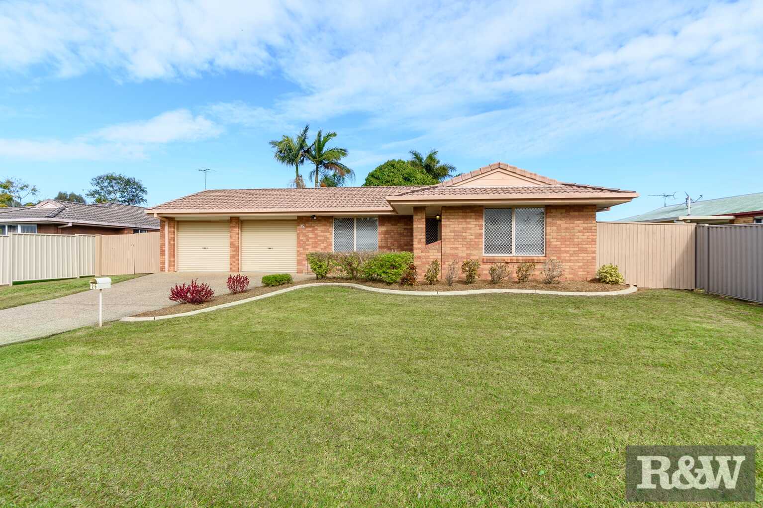 25 Crestwell Close Morayfield