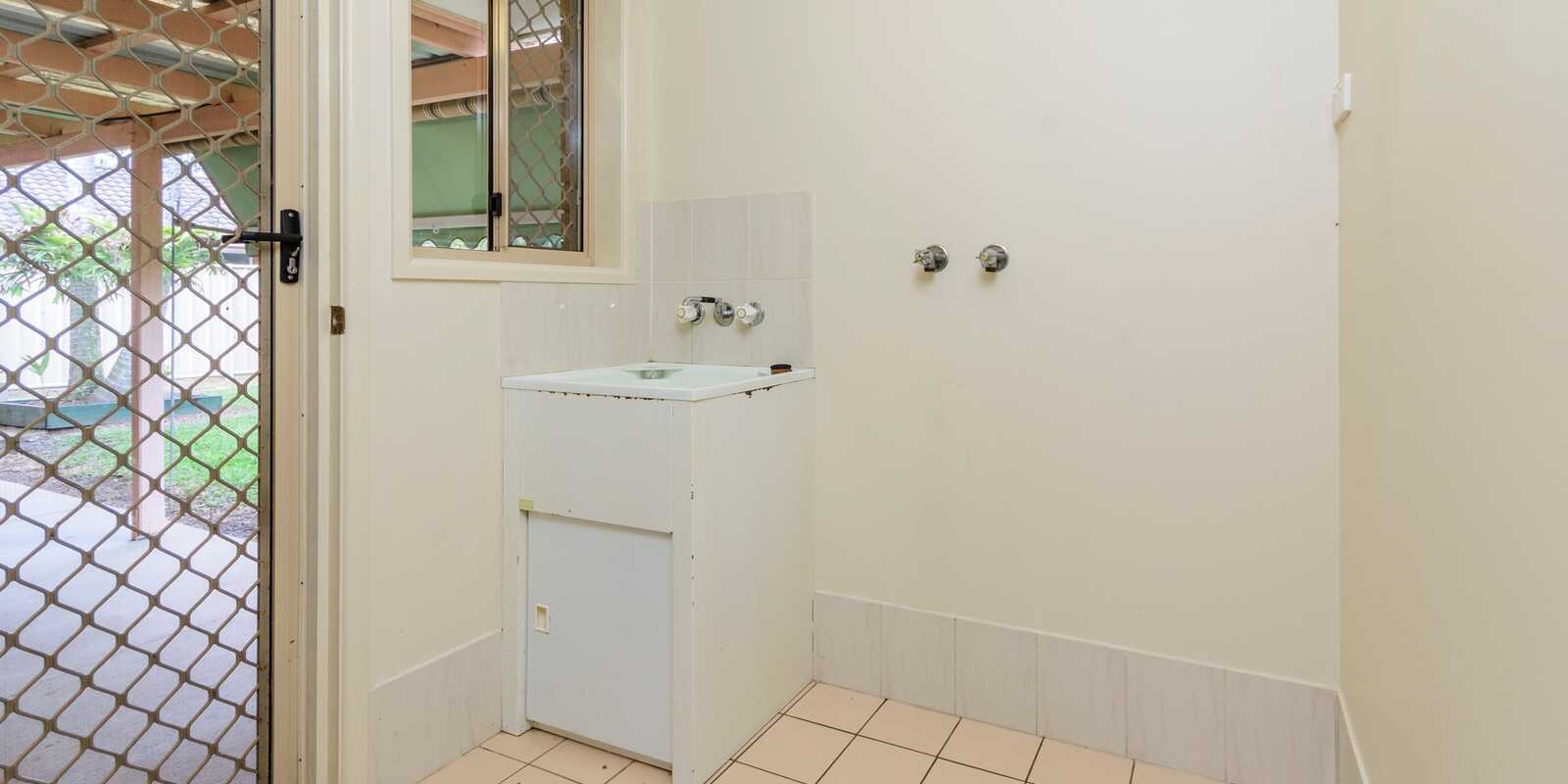 25 Crestwell Close Morayfield