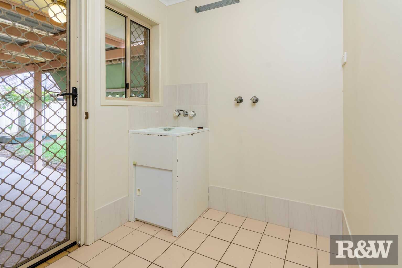 25 Crestwell Close Morayfield