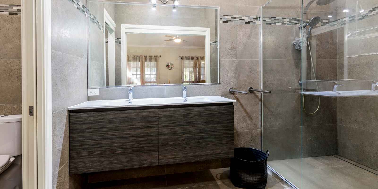 7 Bellwood Court Bellmere