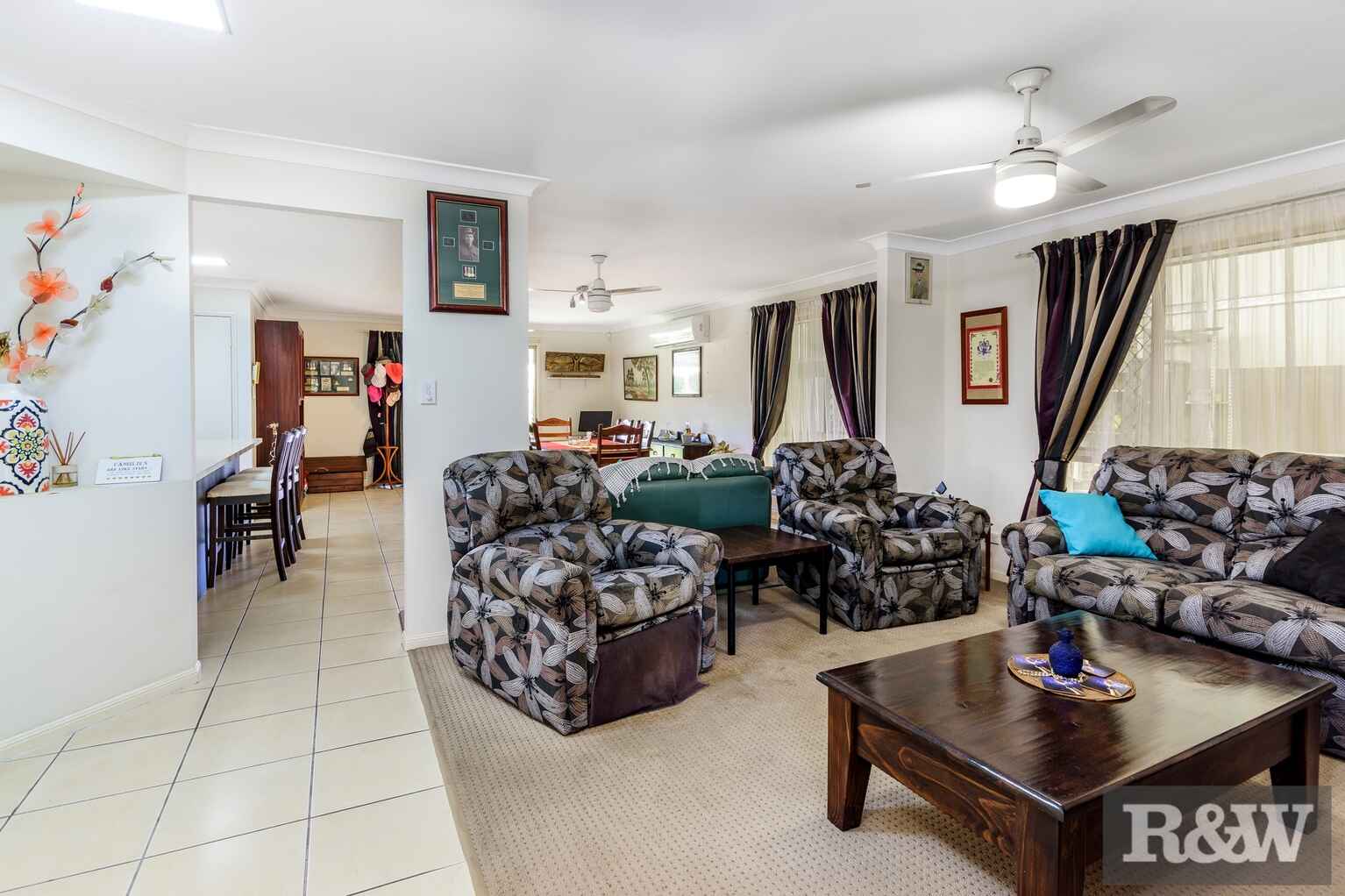 5 Coach Road West Morayfield 5 Coach Road West Morayfield