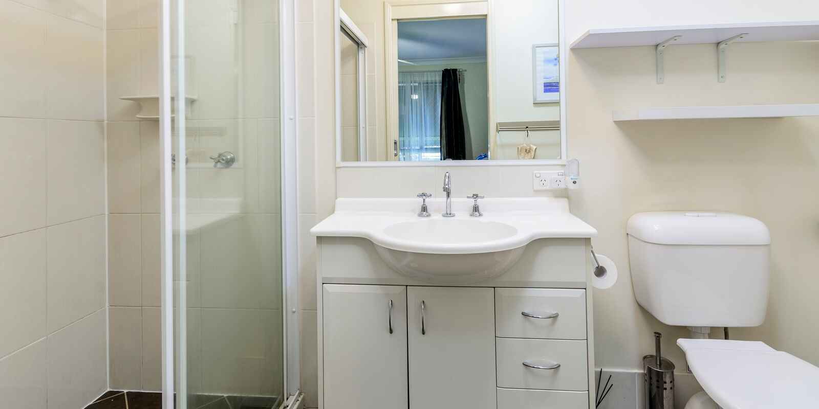 5 Coach Road West Morayfield