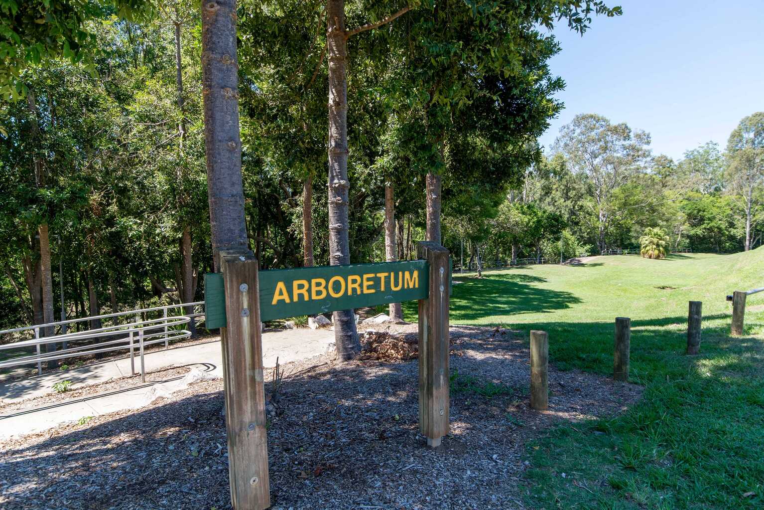 11 Cook Avenue Caboolture South