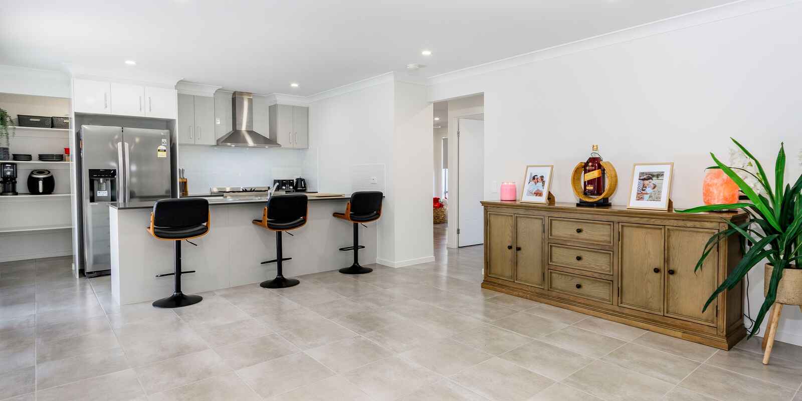 3 Bradman Street D'aguilar 3 Bradman Street D'aguilar