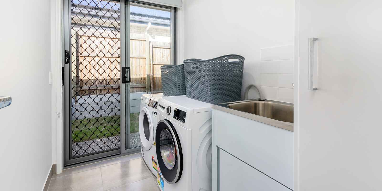 3 Bradman Street D'aguilar 3 Bradman Street D'aguilar