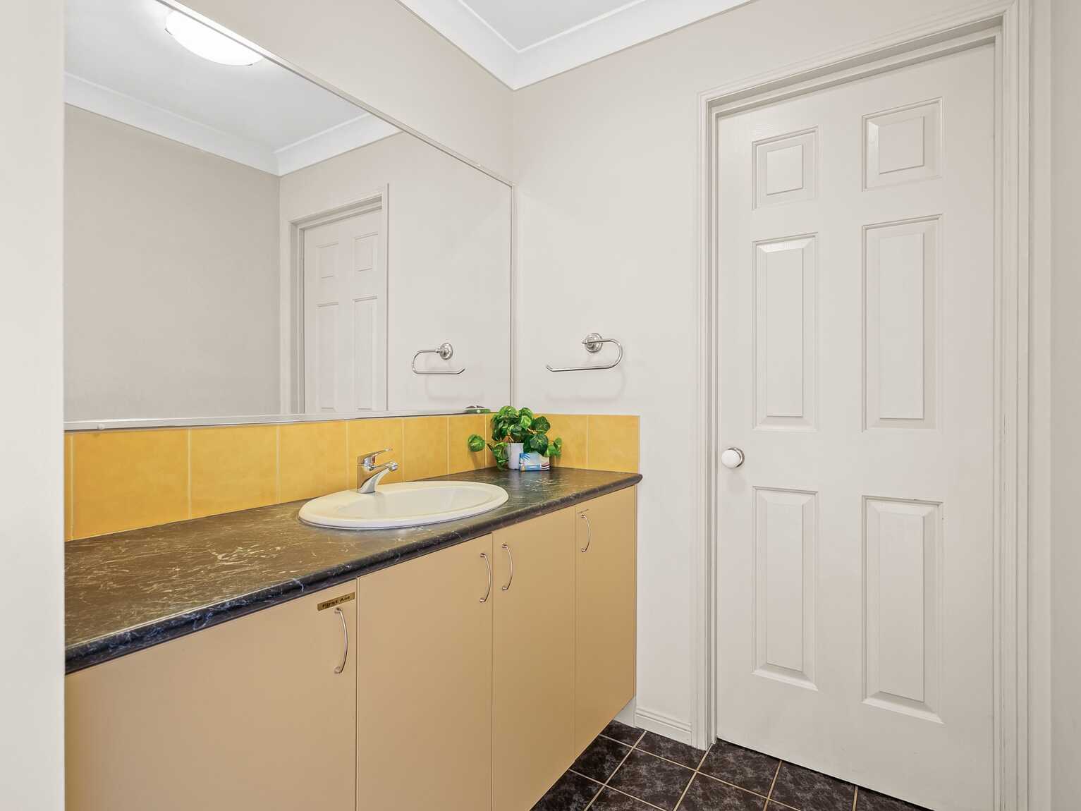 10 Crebra Court Bellmere