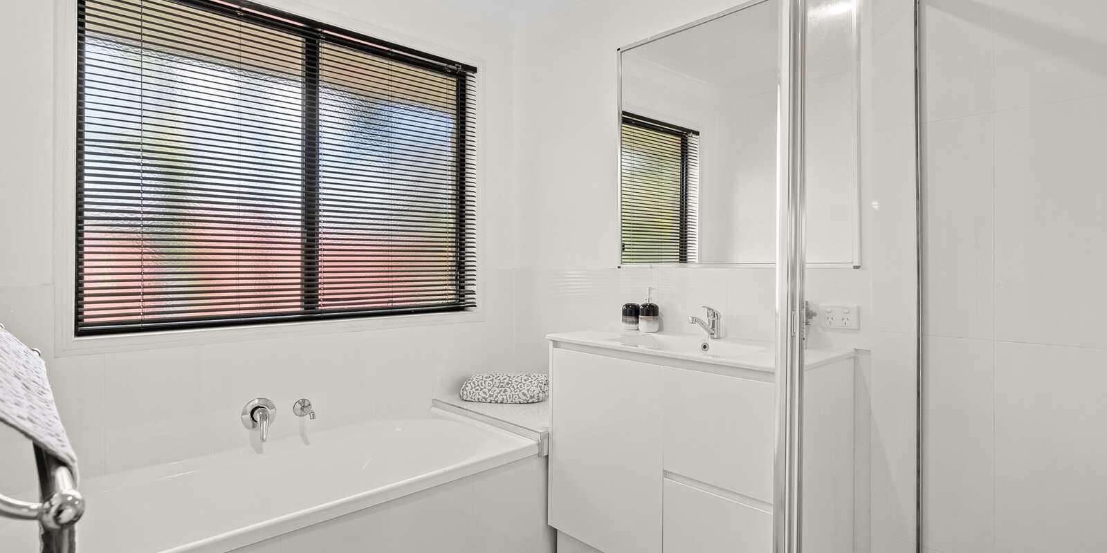 10 Crebra Court Bellmere