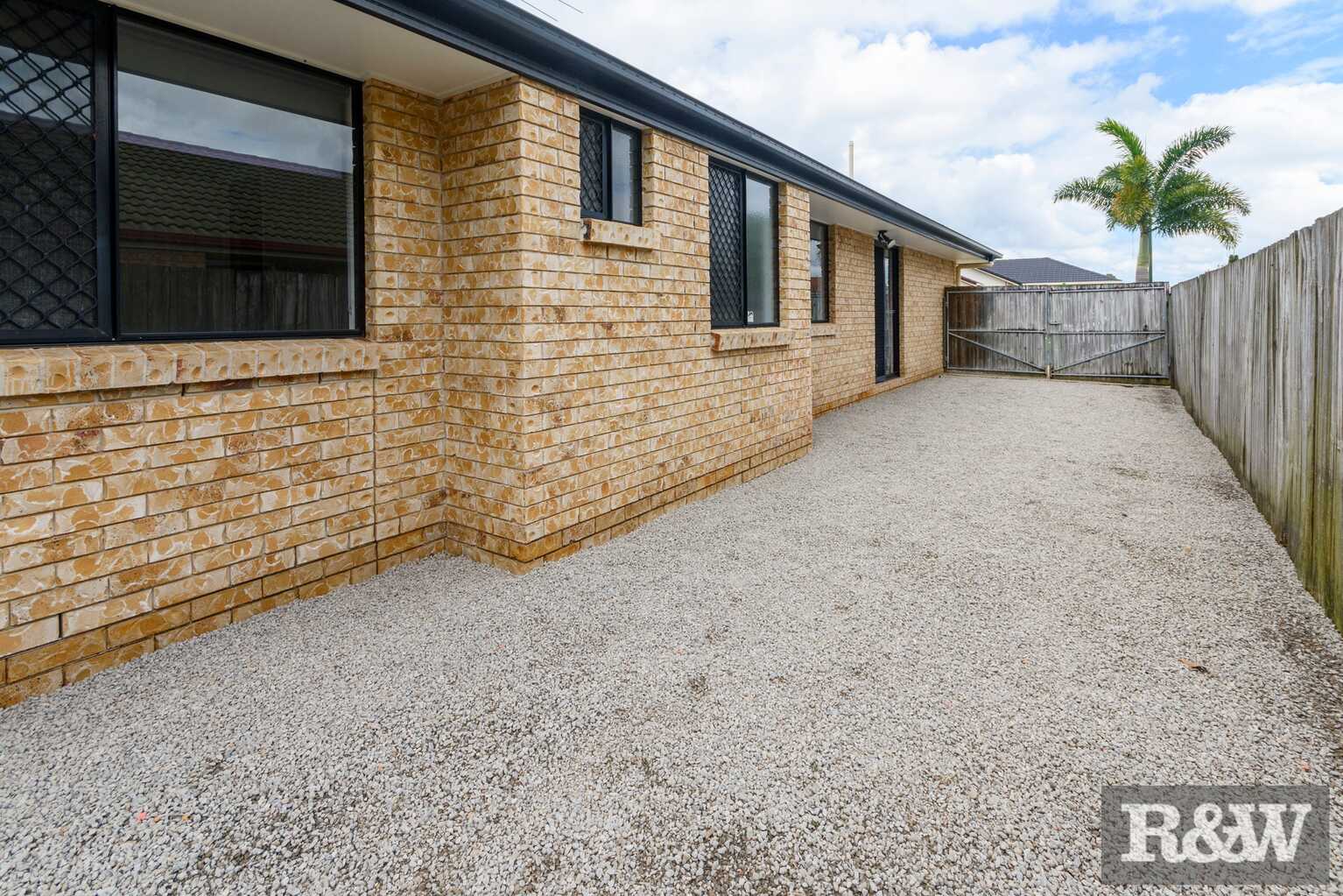9 Fazey Close Caboolture