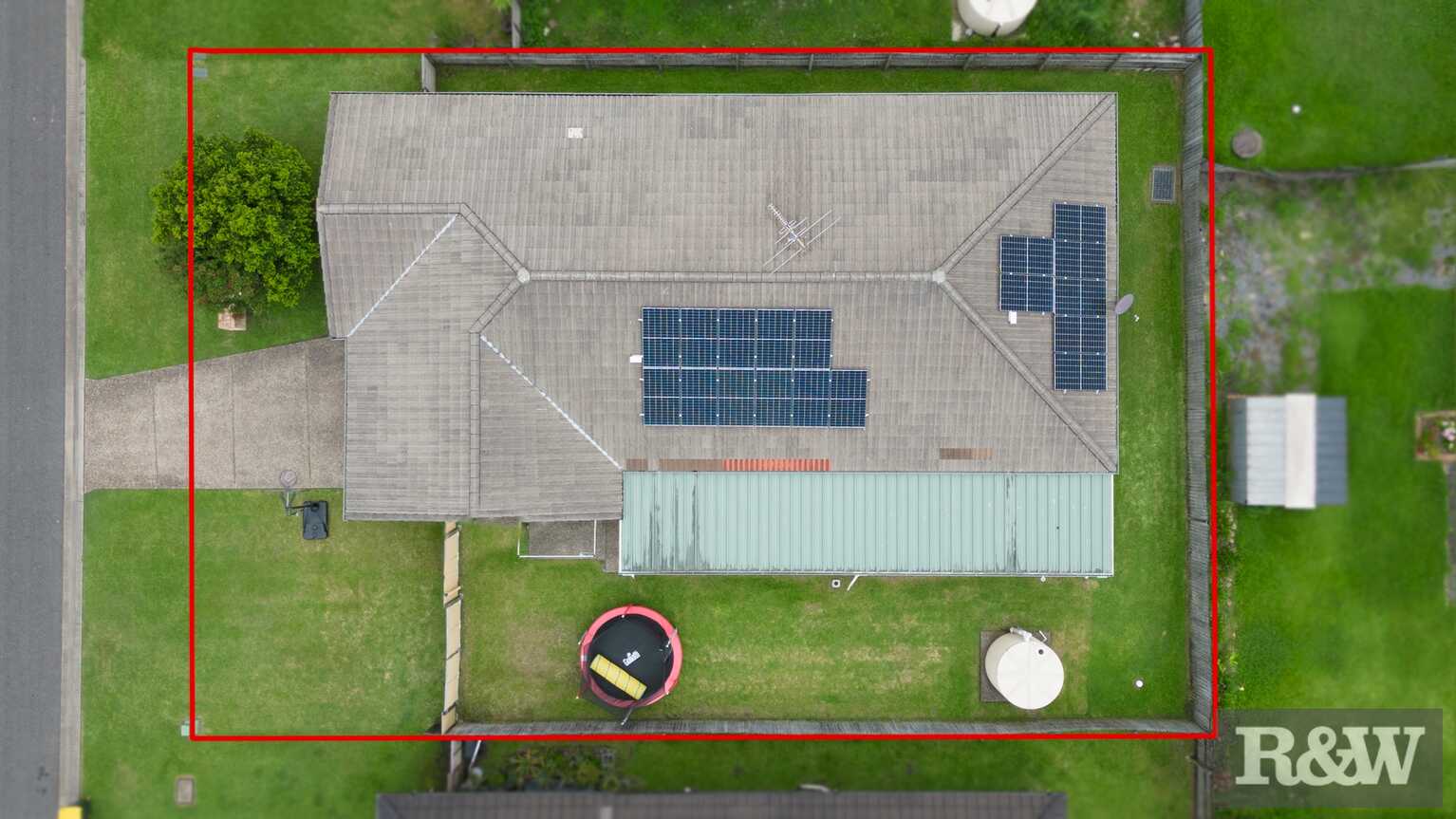18 Peggy Road Bellmere 18 Peggy Road Bellmere