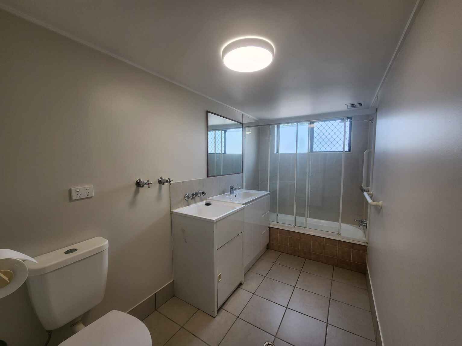 9/73-75 Lower King Street Caboolture