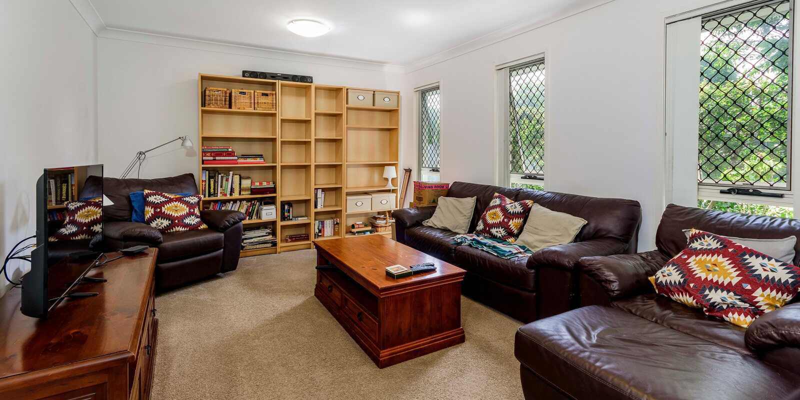 53 Piccadilly Street Bellmere 53 Piccadilly Street Bellmere