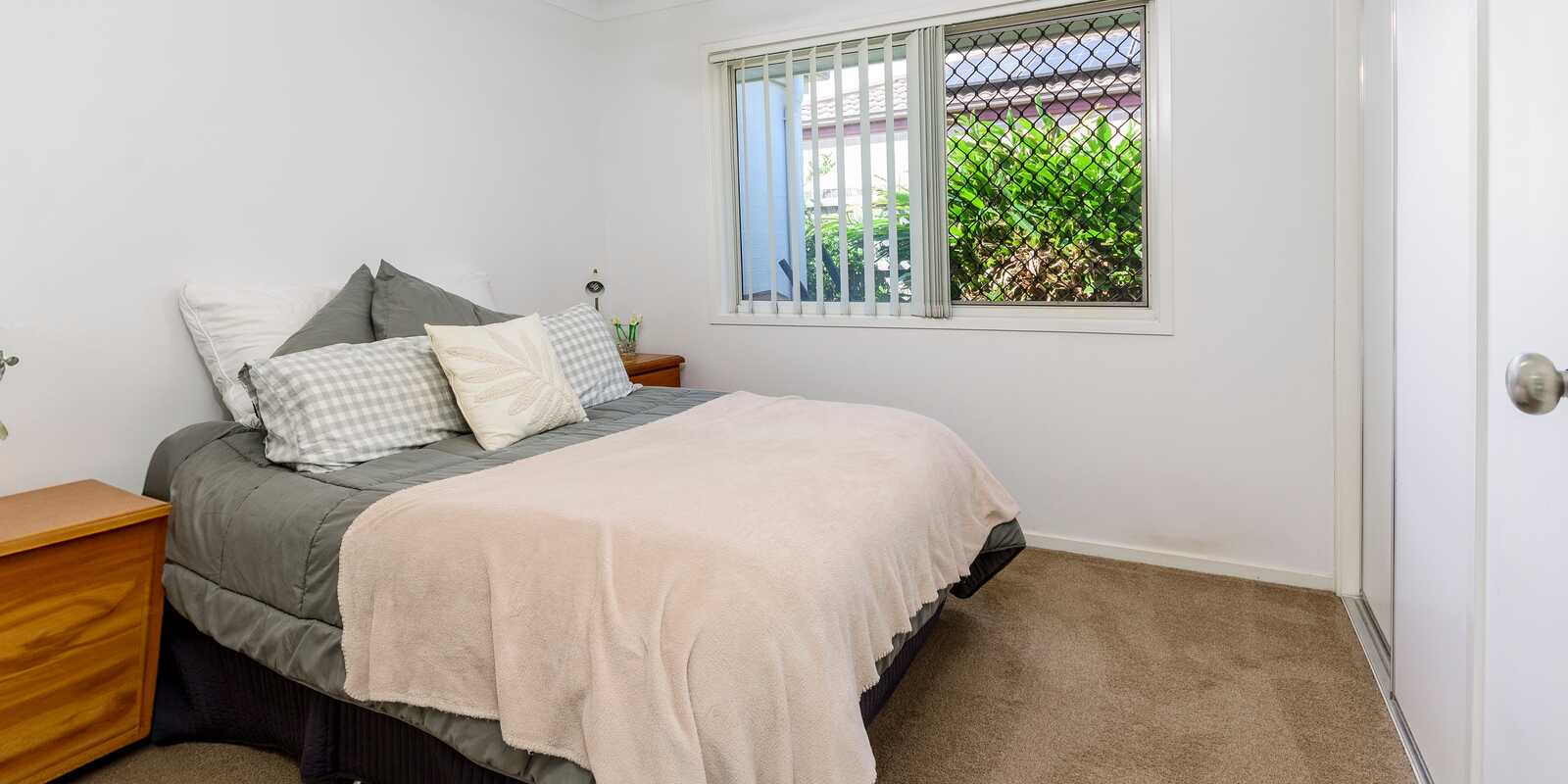 53 Piccadilly Street Bellmere 53 Piccadilly Street Bellmere