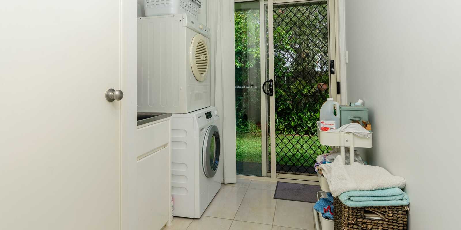 53 Piccadilly Street Bellmere 53 Piccadilly Street Bellmere