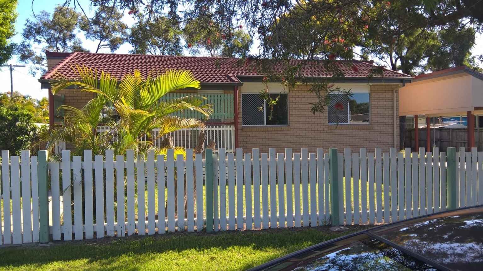 8 Canna Street Deception Bay 8 Canna Street Deception Bay
