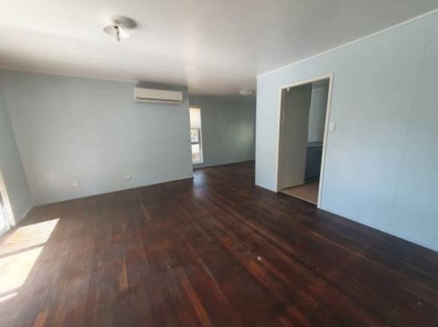 8 Canna Street Deception Bay