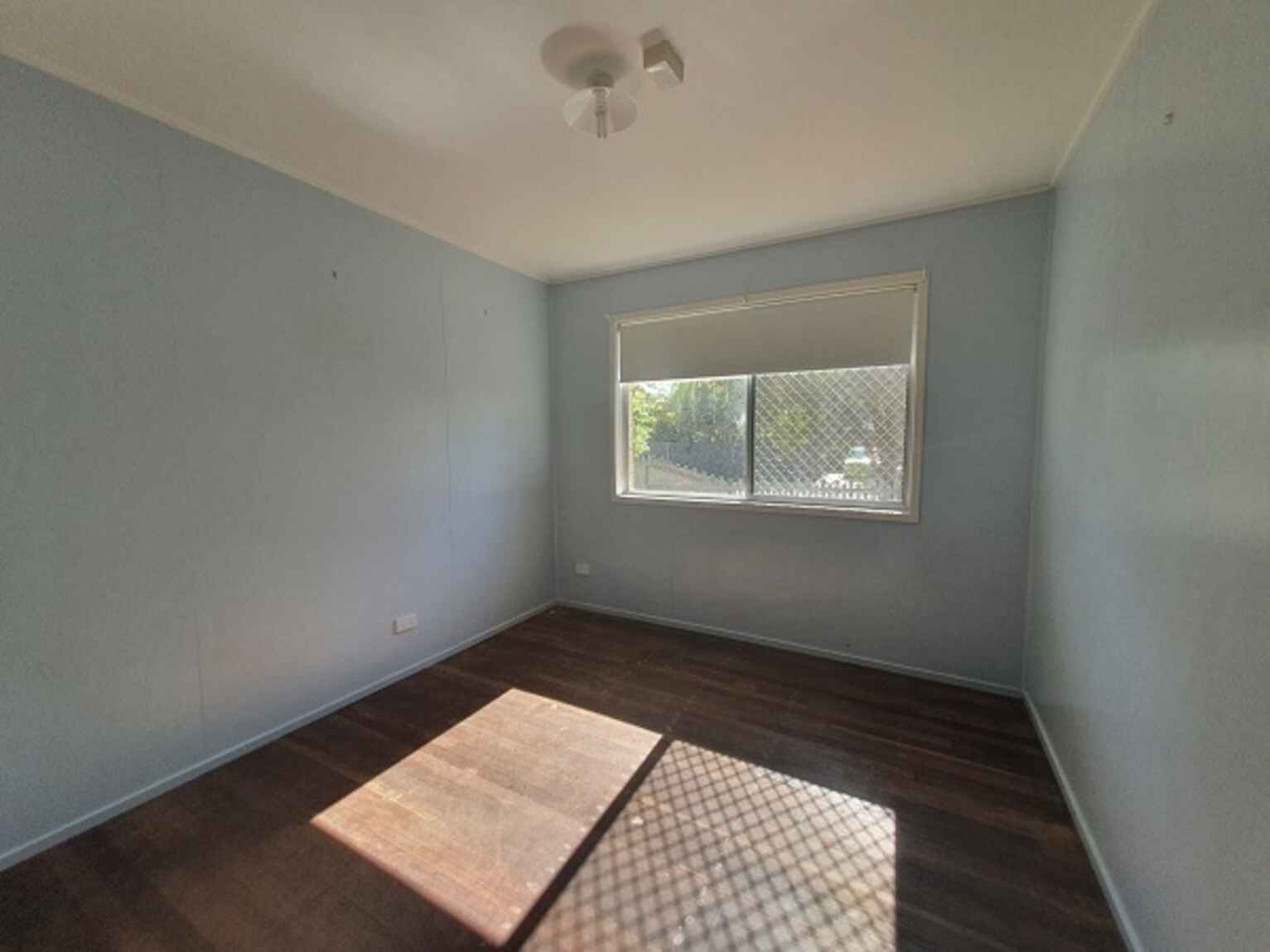 8 Canna Street Deception Bay 8 Canna Street Deception Bay