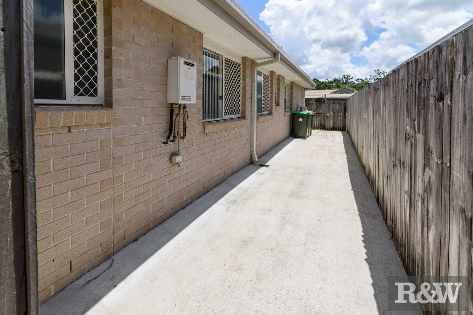 52 Almond Way Bellmere