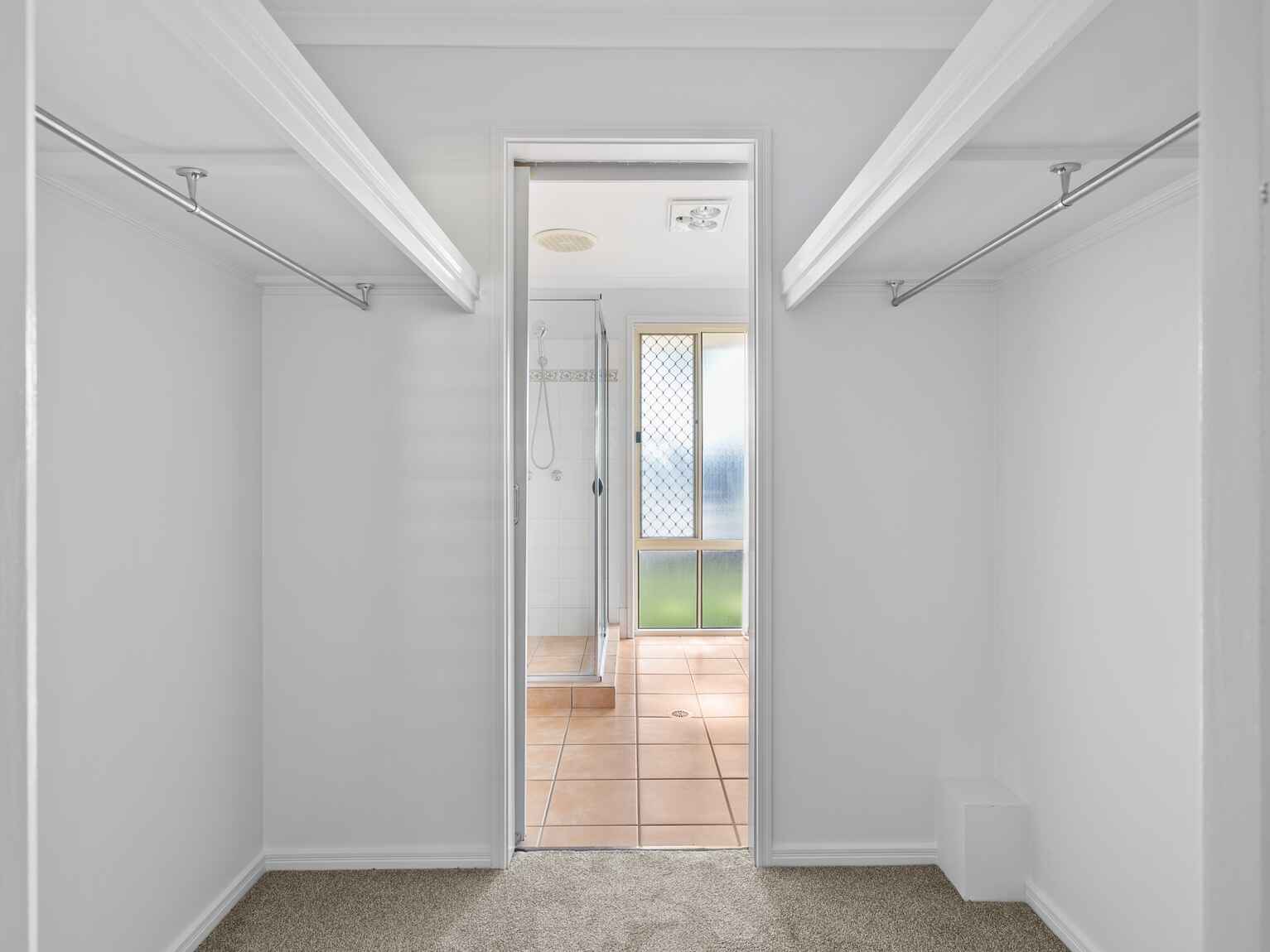 37 Bishop Lane Bellmere 37 Bishop Lane Bellmere