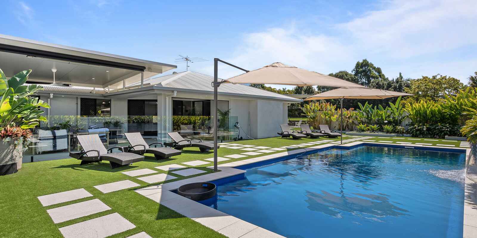 100-102 Chapman Drive Wamuran