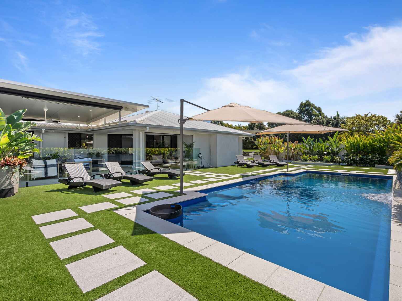 100-102 Chapman Drive Wamuran