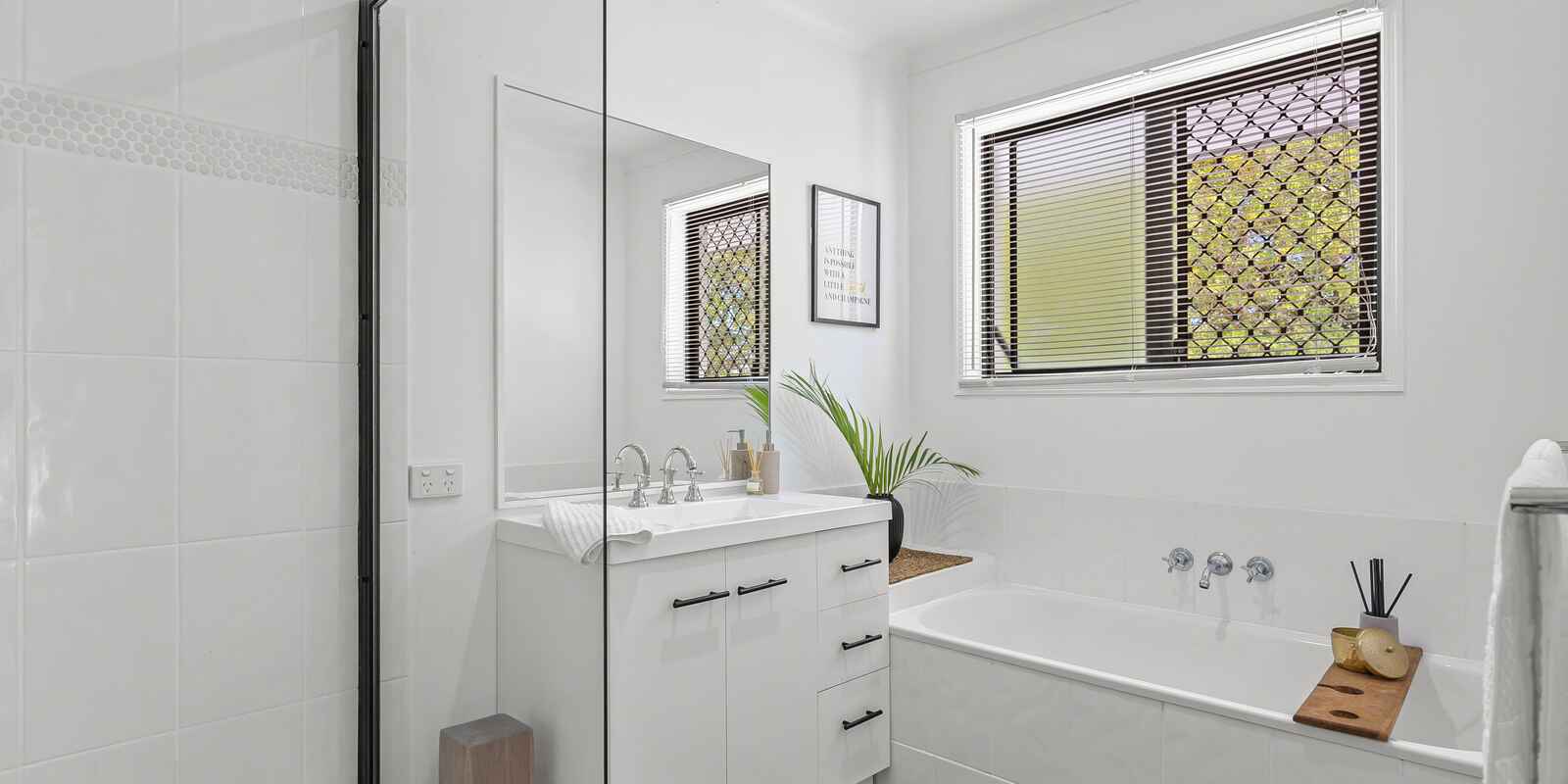 100-102 Chapman Drive Wamuran