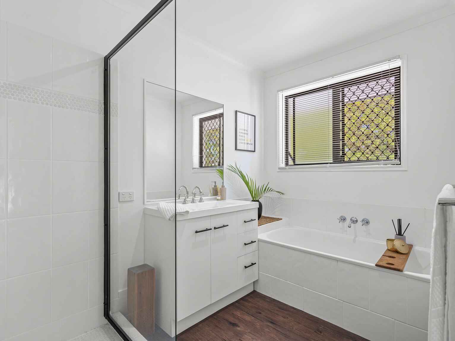 100-102 Chapman Drive Wamuran