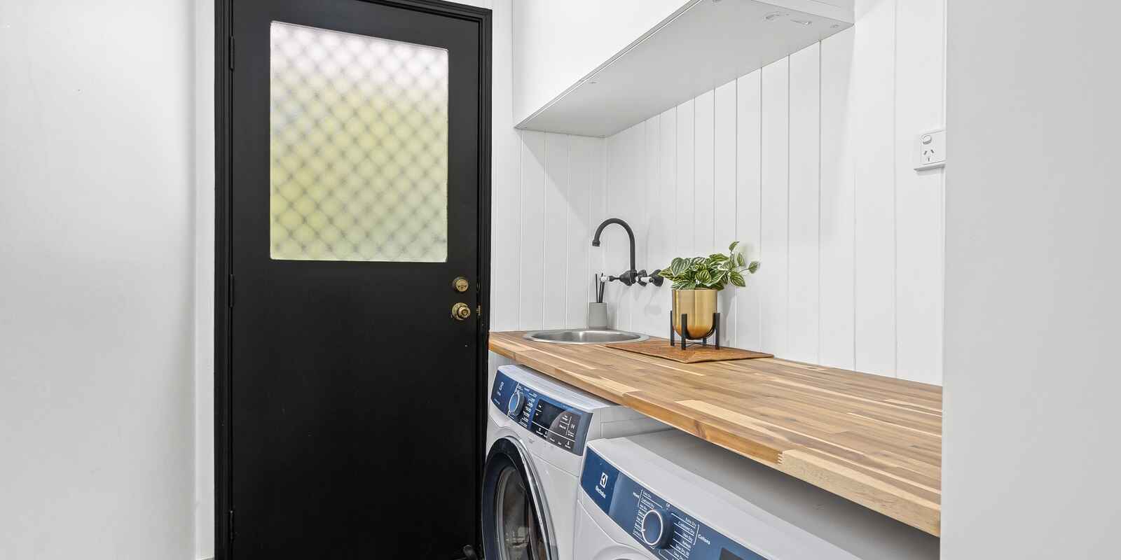 100-102 Chapman Drive Wamuran