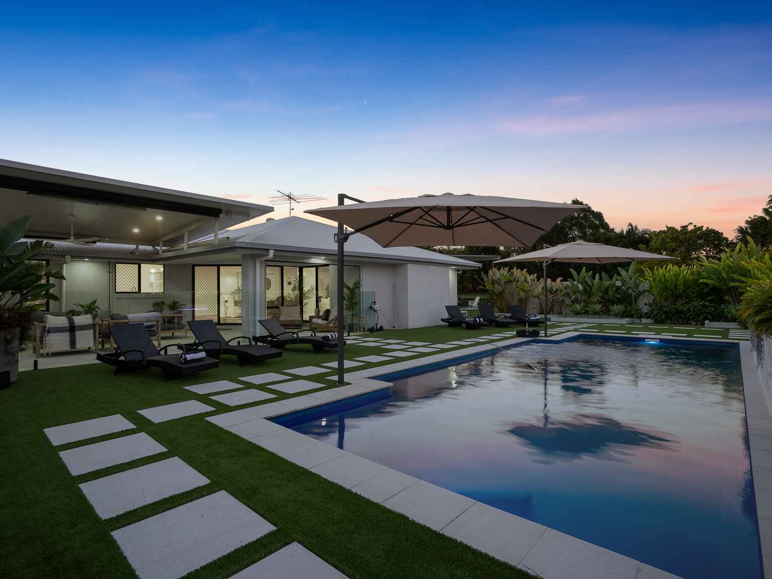 100-102 Chapman Drive Wamuran